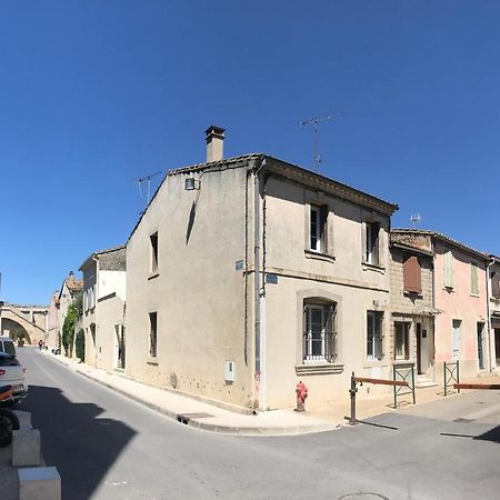 O 36 Rempart Sud B&B Aigues-Mortes Exterior foto